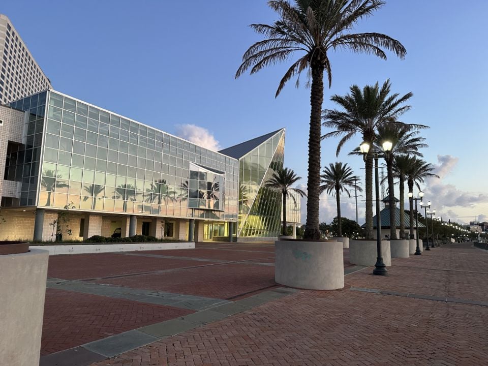 Audubon Aquarium front entrance