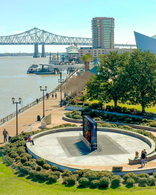 Goldring Woldenberg Riverfront Park 