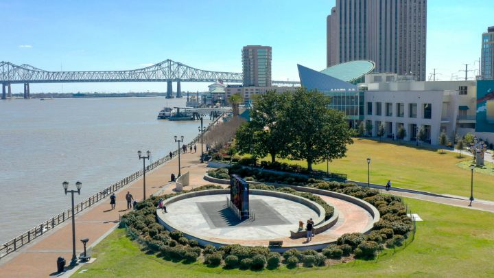 Goldring Woldenberg Riverfront Park